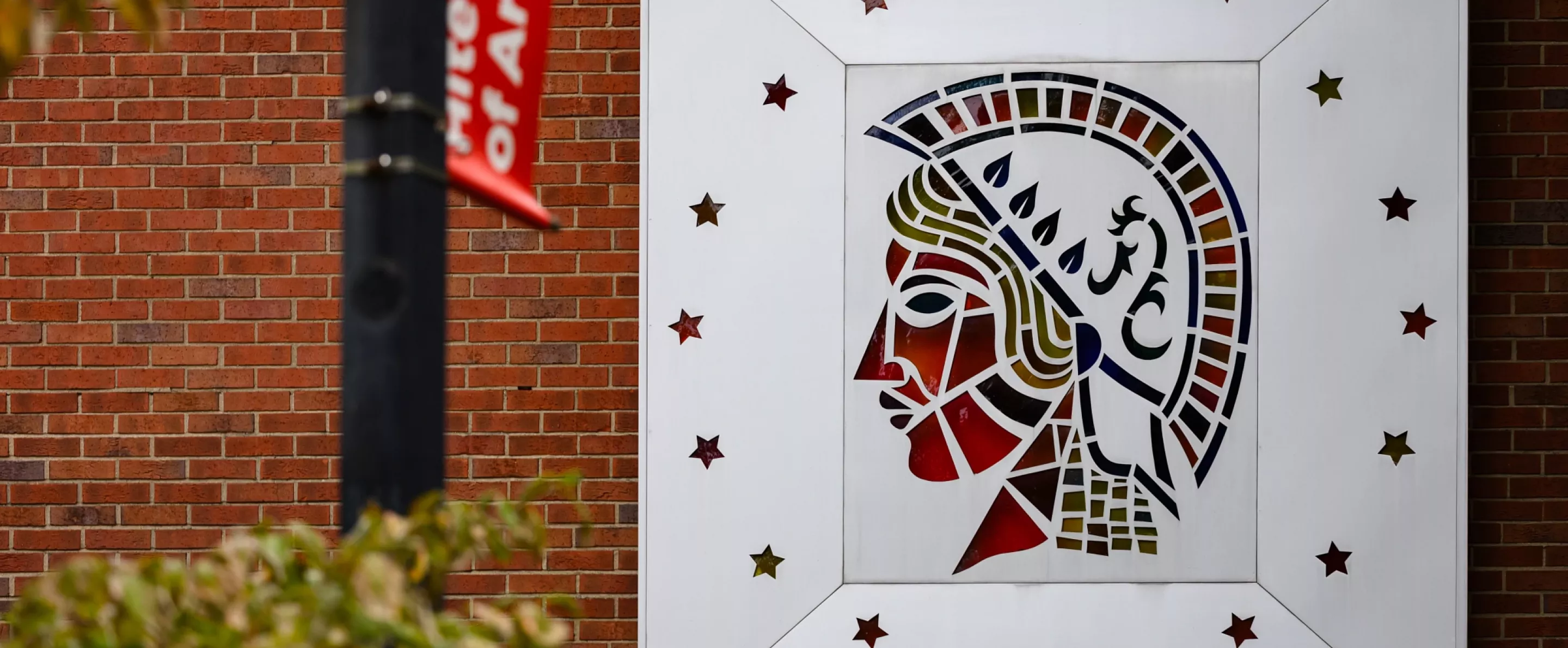Close-up of the Minerva on the exterior of Schneider Hall